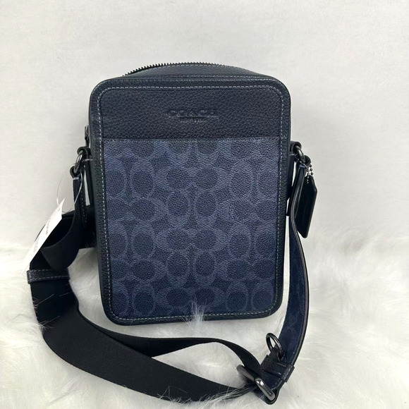 Coach Sullivan Crossbody Bag In Signature Canvas Denim/Midnight Navy CAT78 NWT - Picture 1 of 8